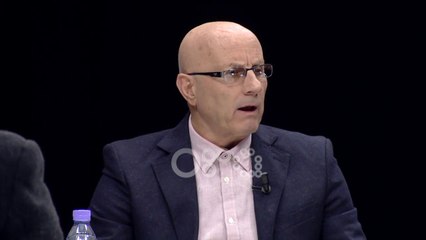 Ora News - Profesori: Si bëhet korrupsioni në arsimin e lartë?