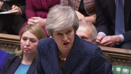 메이 英 총리, 신임투표 승리...총리직 유지 / YTN