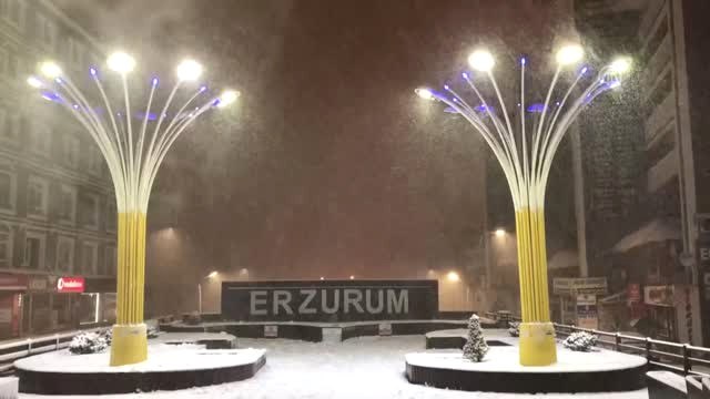 Doğu'da Kar Yağışı Etkisini Artırdı