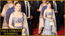 Alia Bhatt LEAVES Ranbir Kapoor, Arrives SOLO At Isha Ambani's Wedding