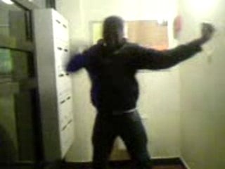 Christo en mode tecktonik