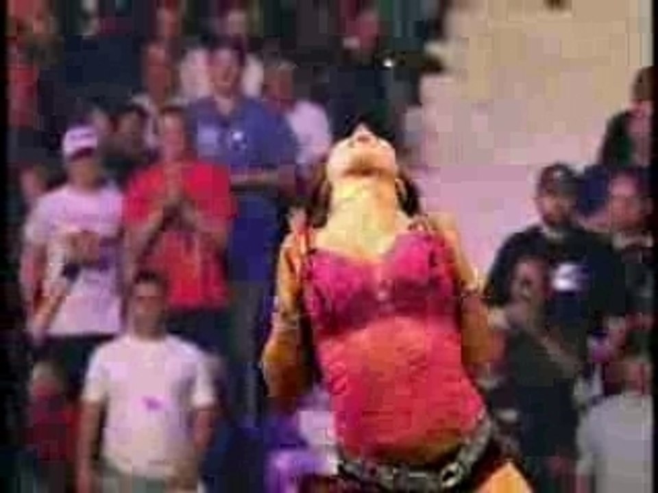 La nouvelle intro de RAW