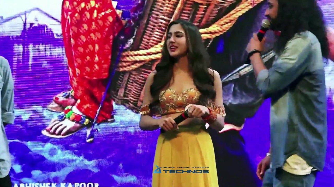 Sara Ali Khan Promotes Kedarnath At Mithibai College For Kshitij Festival 2018