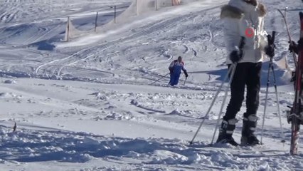 Uludağ'da Fırtınadan Sonra Açan Güneş Tatilcileri Sevindirdi