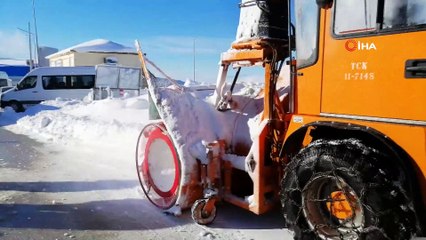 Uludağ’da fırtınadan sonra açan güneş tatilcileri sevindirdi