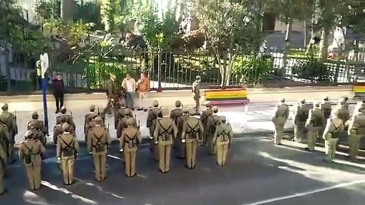 La vibrante arenga en el regimiento más cercano a Gibraltar