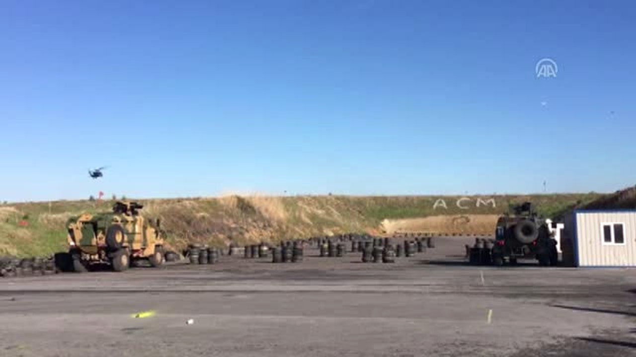 Özel Harekat Polisinden Tatbikat