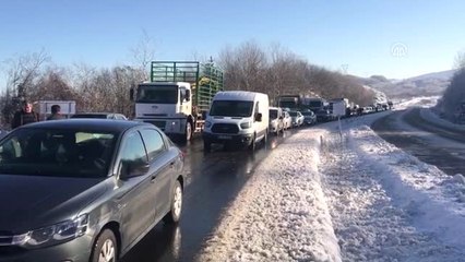 Buzlanma Trafiği Aksattı