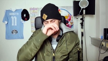 LISEN NÅGON SNACKAR SKIT OM MIG!