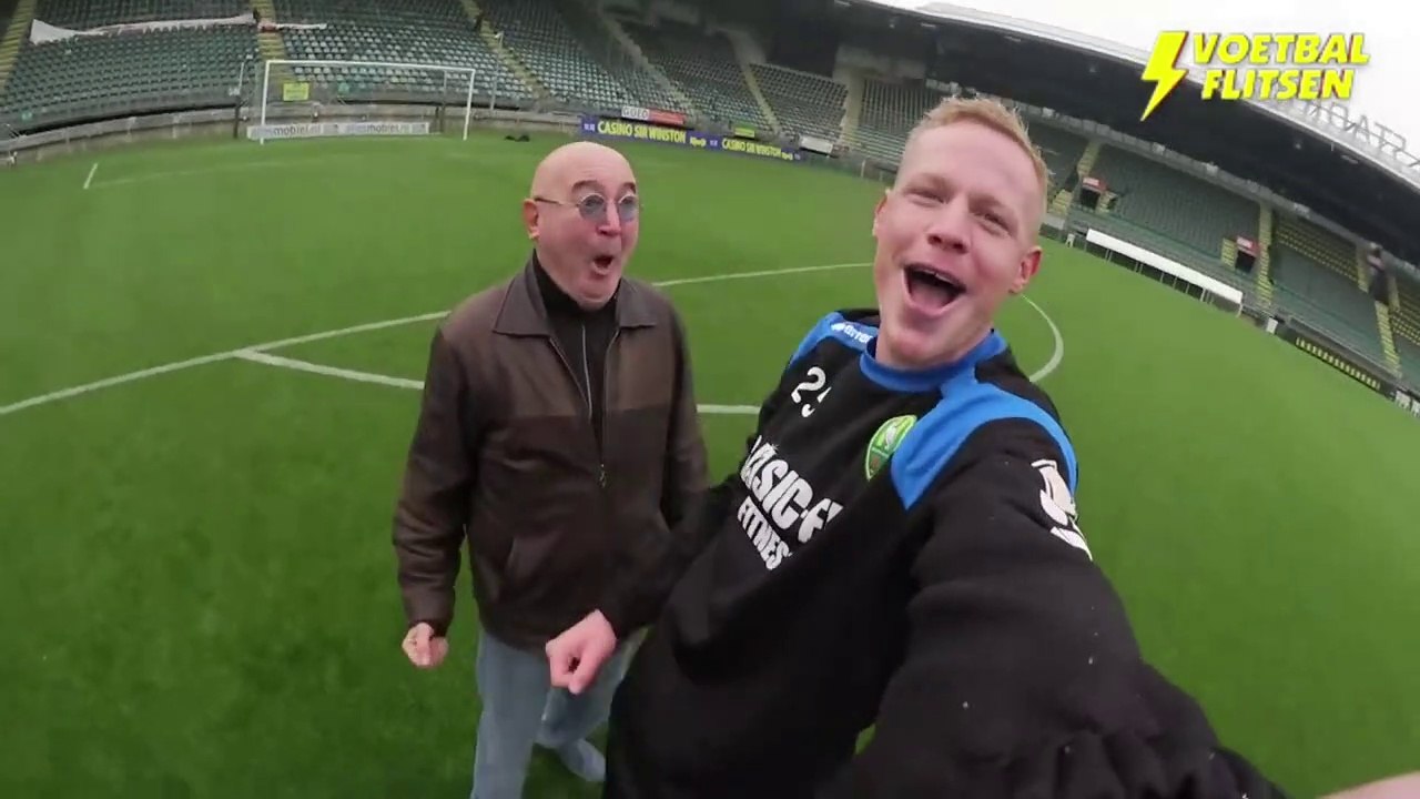 Tom Beugelsdijk zingt 'Oh oh Den Haag'
