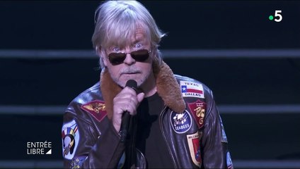 Renaud sur scène lors de la remise des prix de la Sacem