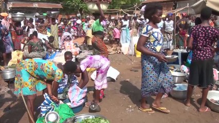 Au Togo, ce marché pratique le troc depuis des générations