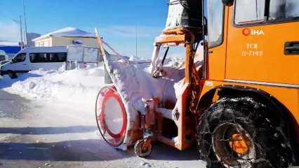 Uludağ’da Fırtınadan Sonra Açan Güneş Tatilcileri Sevindirdi