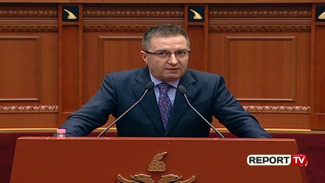 Luan Rama: Të plotësojmë kërkesat e studentëve, në të kundërt të vijnë dhe të na nxjerrin jashtë