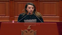 Rudina Hajdari: Të gjithë ju deputetët kryehajdutë që rrini kafeve, të zhduket kjo klasë politike