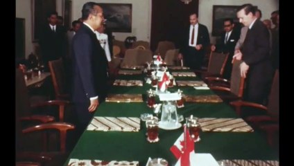 Pierre Trudeau PM Canada Berkunjung Ke Indonesia 23 Januari 1971