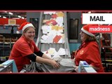 Royal Mail staff hard at work on the busiest day of the year | SWNS TV