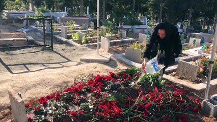 Şehit Emniyet Müdürü Altuğ Verdi'nin baba evine taziye ziyaretleri sürüyor