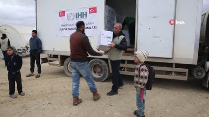 Çadırlarda Yaşayan Suriyeli 600 Aileye Gıda Yardımı