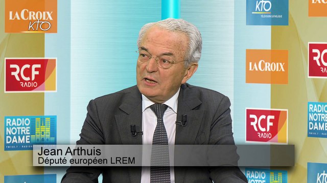 Jean Arthuis , député européen | Theresa May : Elle tient bon et je n'exclue pas un nouveau référendum