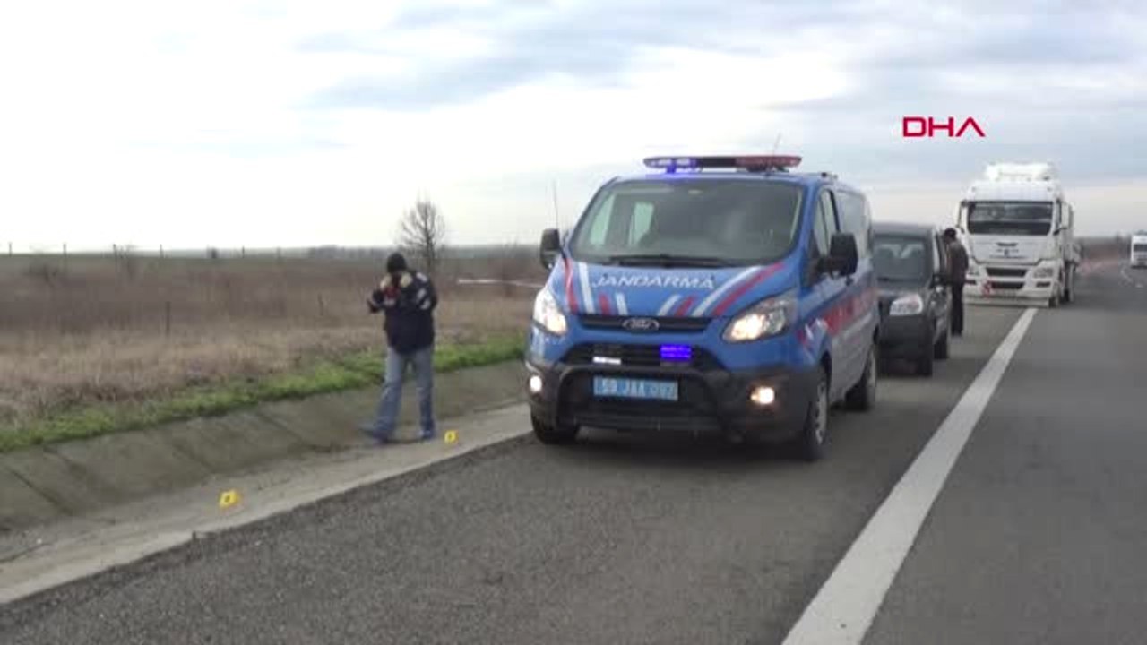 Tekirdağ Tem Kenarında Başında Vurularak Öldürülmüş Bulundu