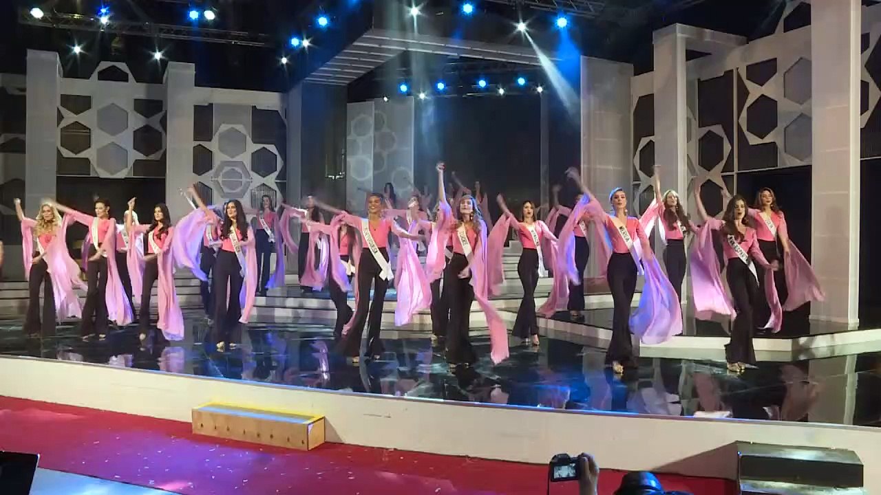 Miss Venezuela se reinventa diante da crise