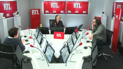 Noël : une secrétaire d'État invite à ne pas faire ses achats sur internet