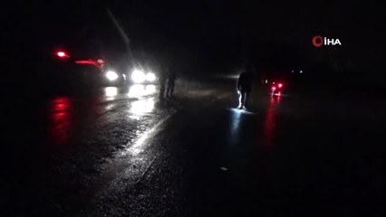 Kayganlaşan Yolda Kamyonet Devrildi: 1 Yaralı