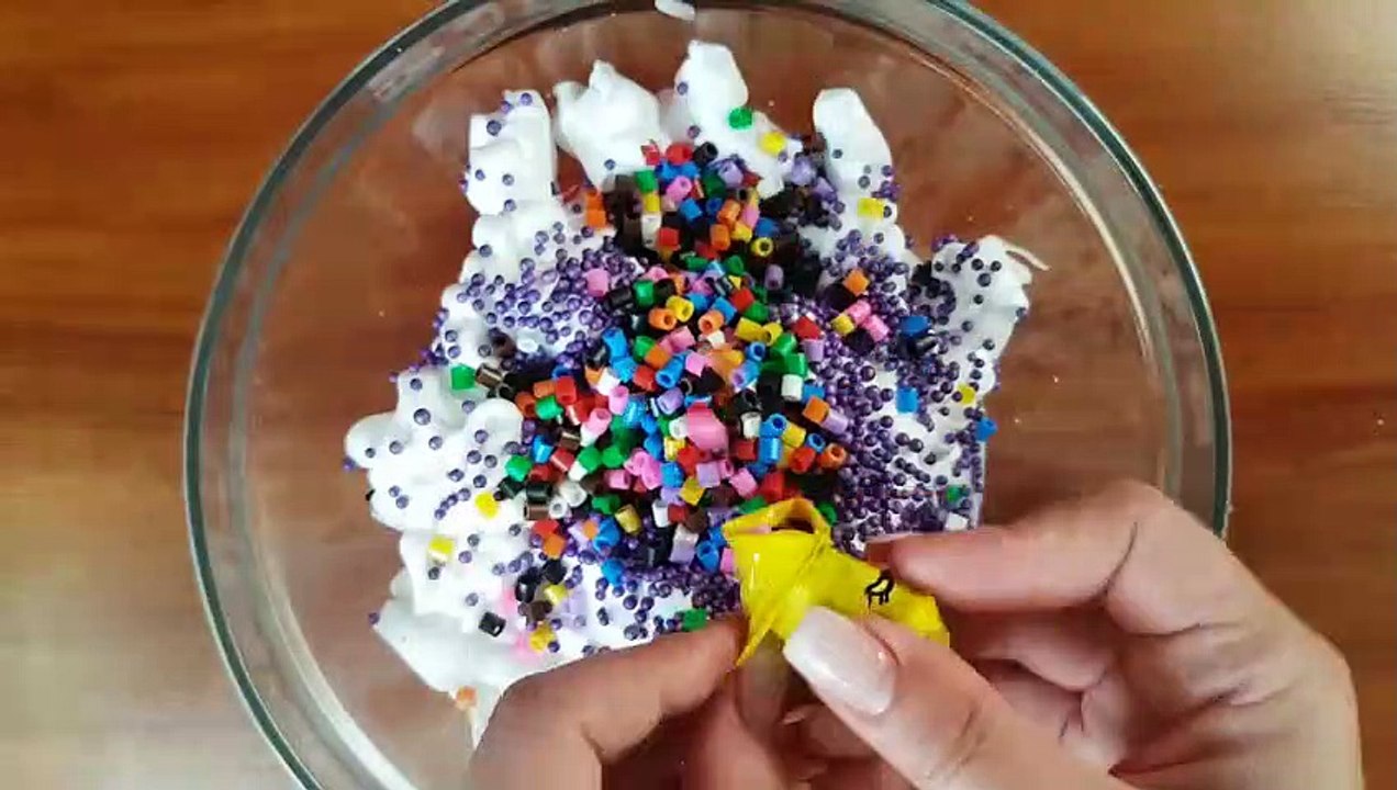 Making Slime With Funny Balloons