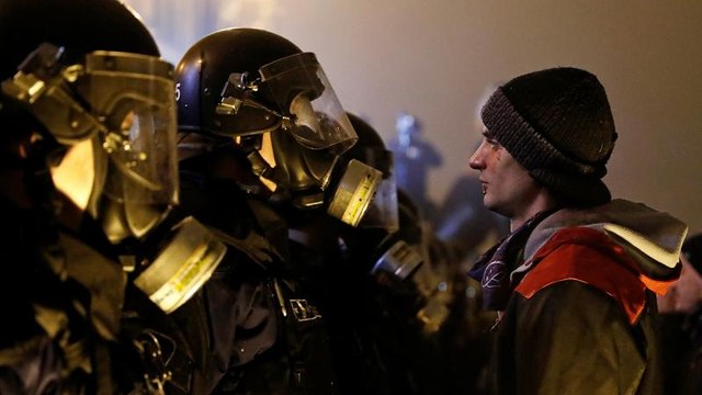 Túlóratörvény: újabb tüntetés