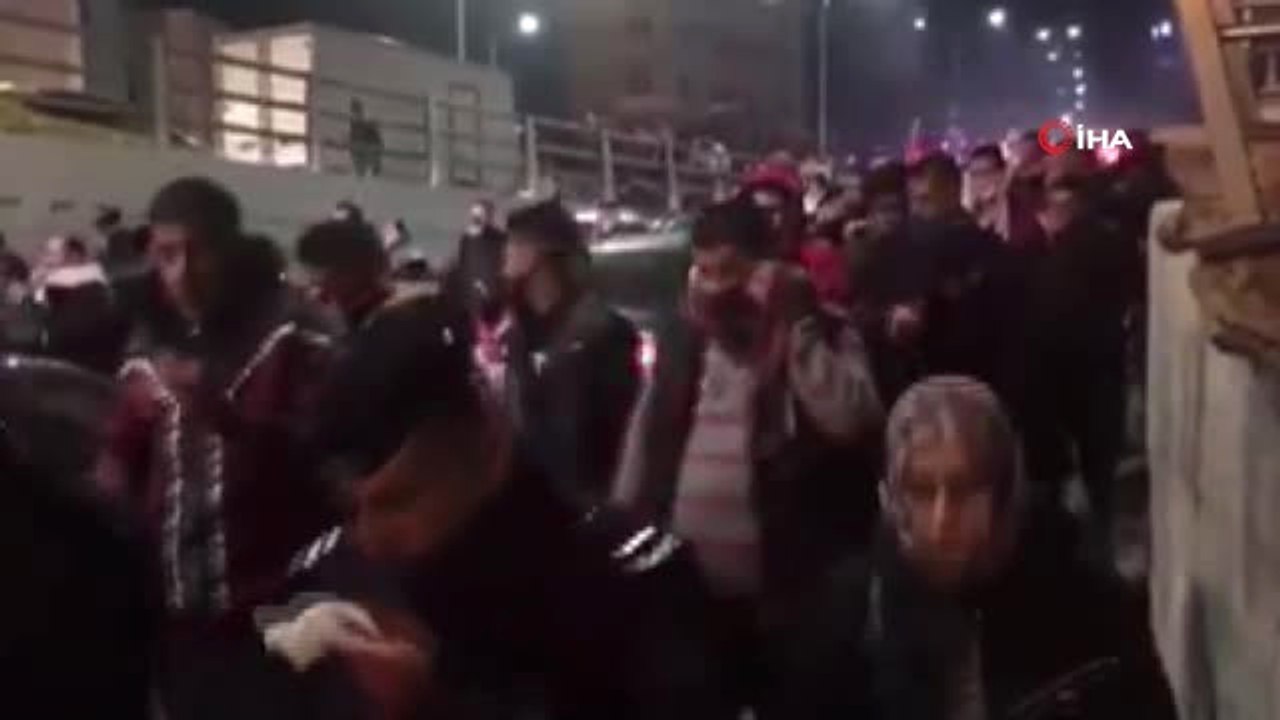 Ürdün'de Hükümet Karşıtı Protesto- Polis ile Eylemciler Arasında Yaşanan Arbedede 10 Polis Yaralandı