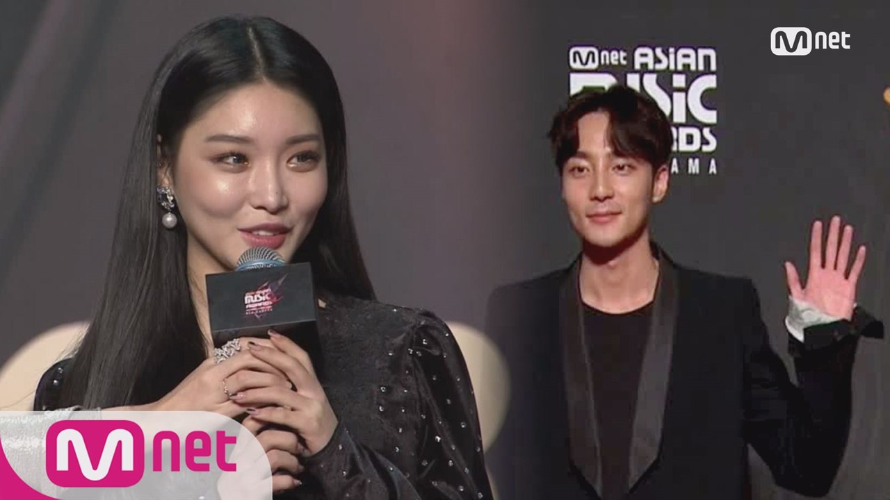 Red Carpet with CHUNG HA(청하) & RoyKim(로이킴)│2018...
