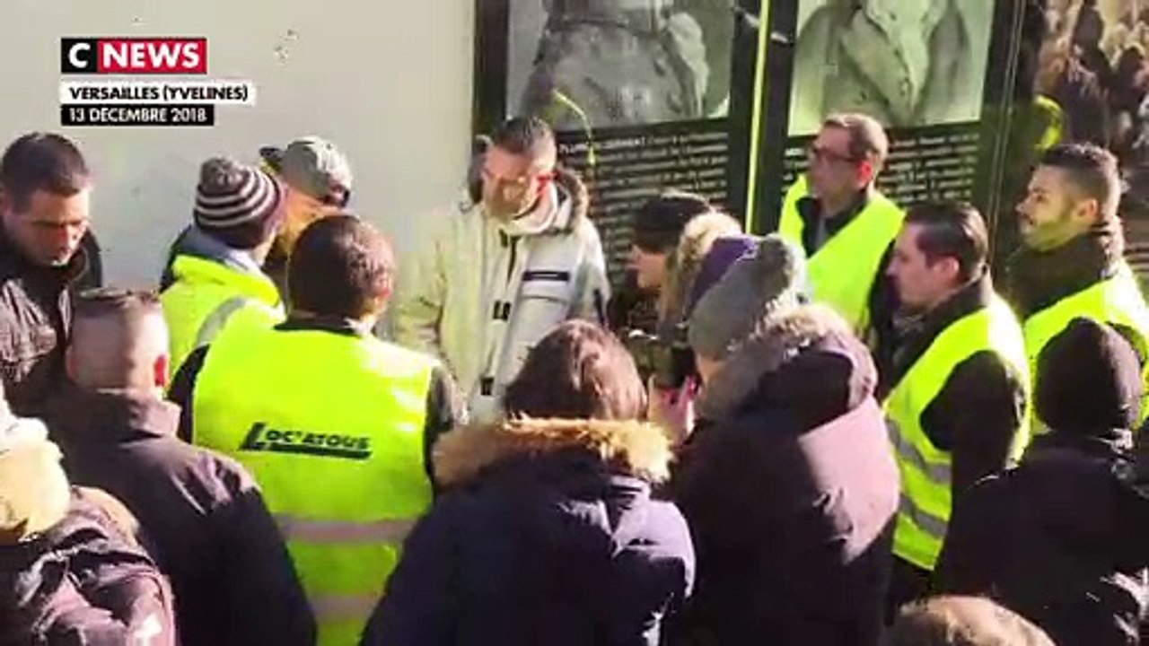 Gilets jaunes : le mouvement continue mais s'es...