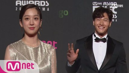 Red Carpet with Jung Ryeo Won(정려원) & Kim Jong Kook(김종국)│2018 MAMA in HONG KONG