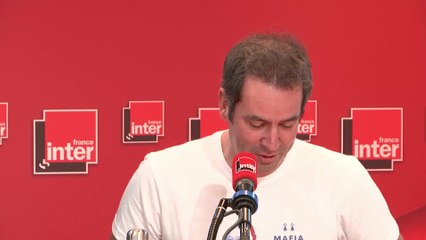 Tout nu en haut de la pyramide de Khéops, un rêve à la con - Tanguy Pastureau maltraite l'info