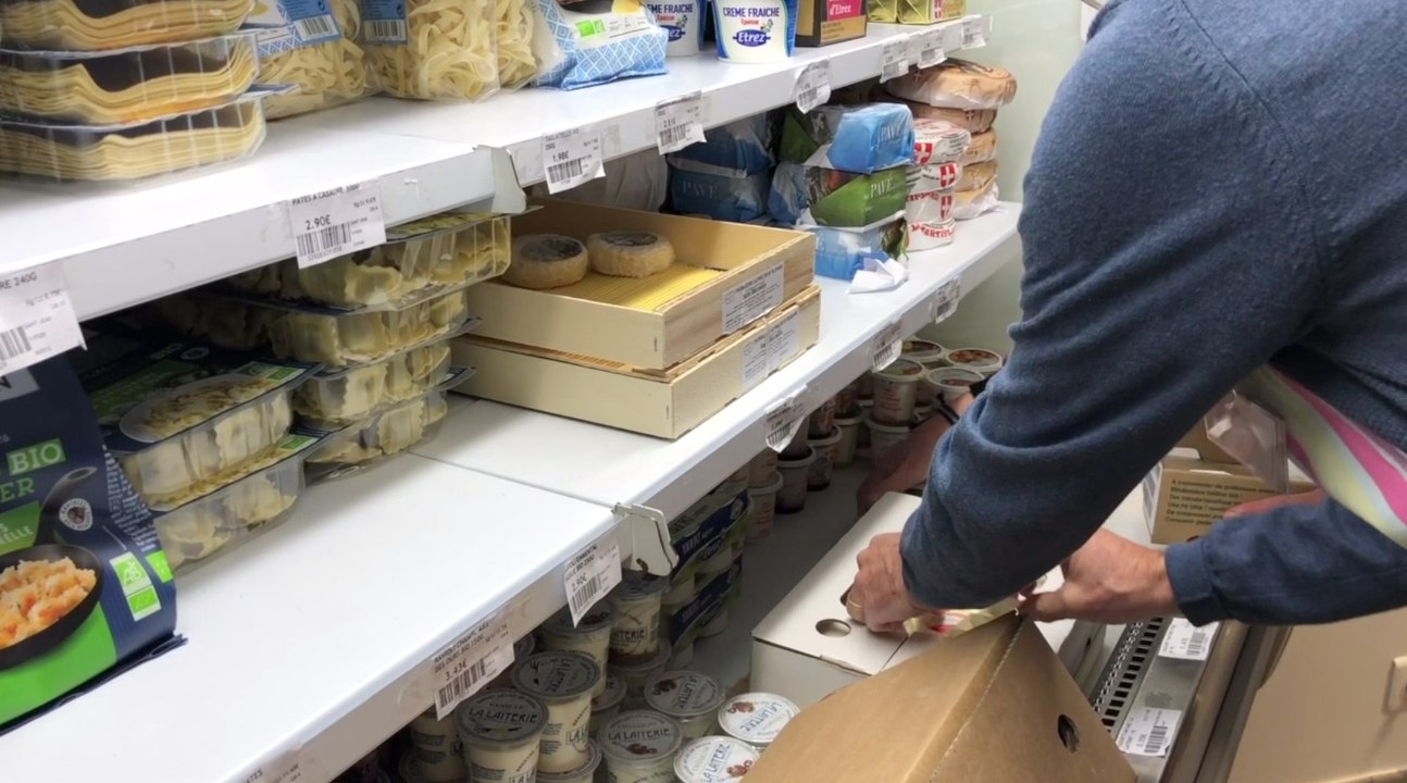 Une autre façon de faire ses courses, le premier supermarché participatif de la Haute-Savoie a ouvert ses portes à Annecy.