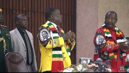 Zimbabwe's ruling ZANU-PF under pressure to fix the economy