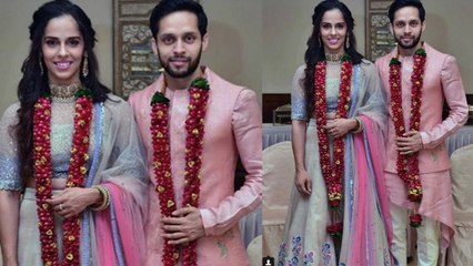 Saina Nehwal ties knot with Parupalli Kashyap, Watch Video | Filmibeat