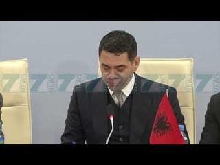 AHMETAJ E GJIKNURI FIRMOSIN MARREVESHJEN PER KONVIKTET - News, Lajme - Kanali 7