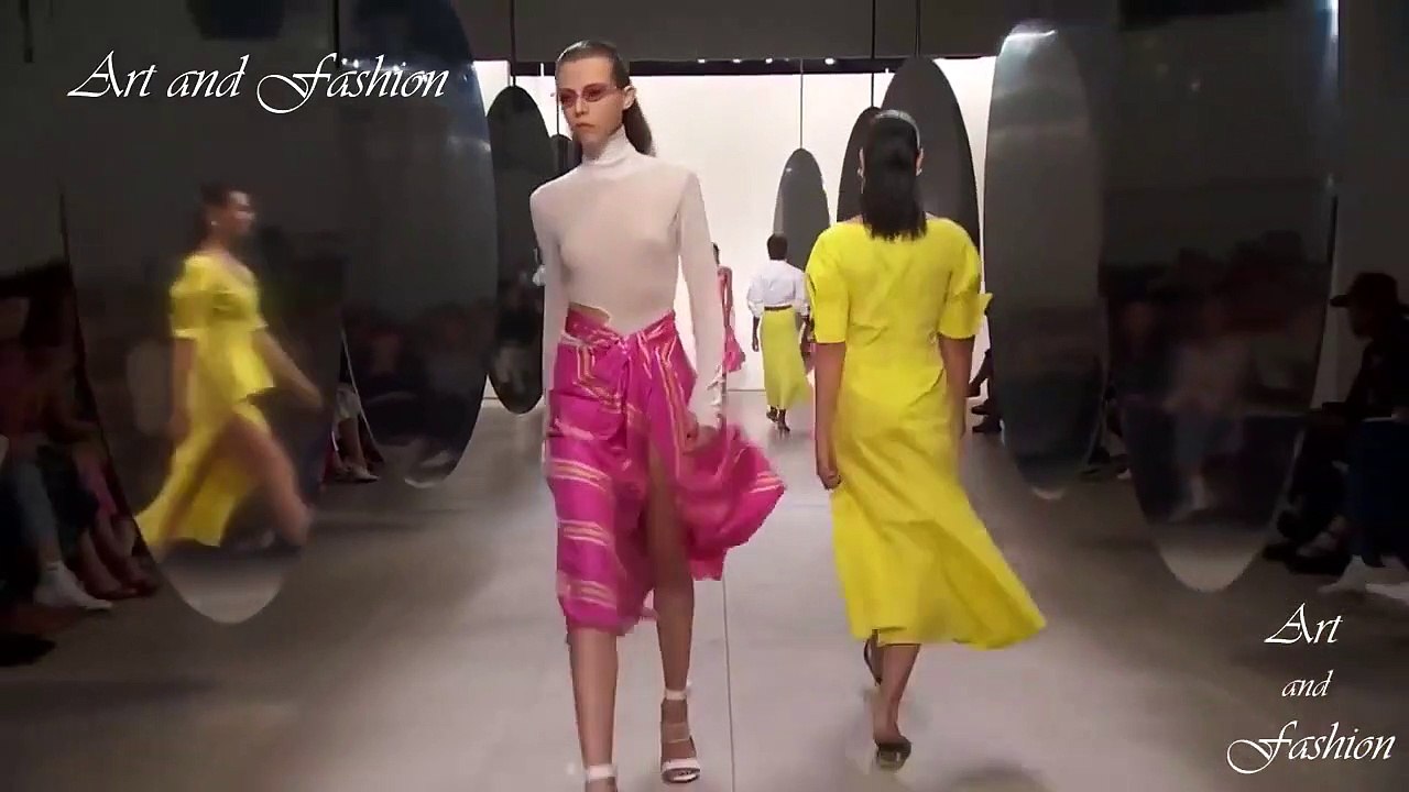 Sexy Runway Fashion