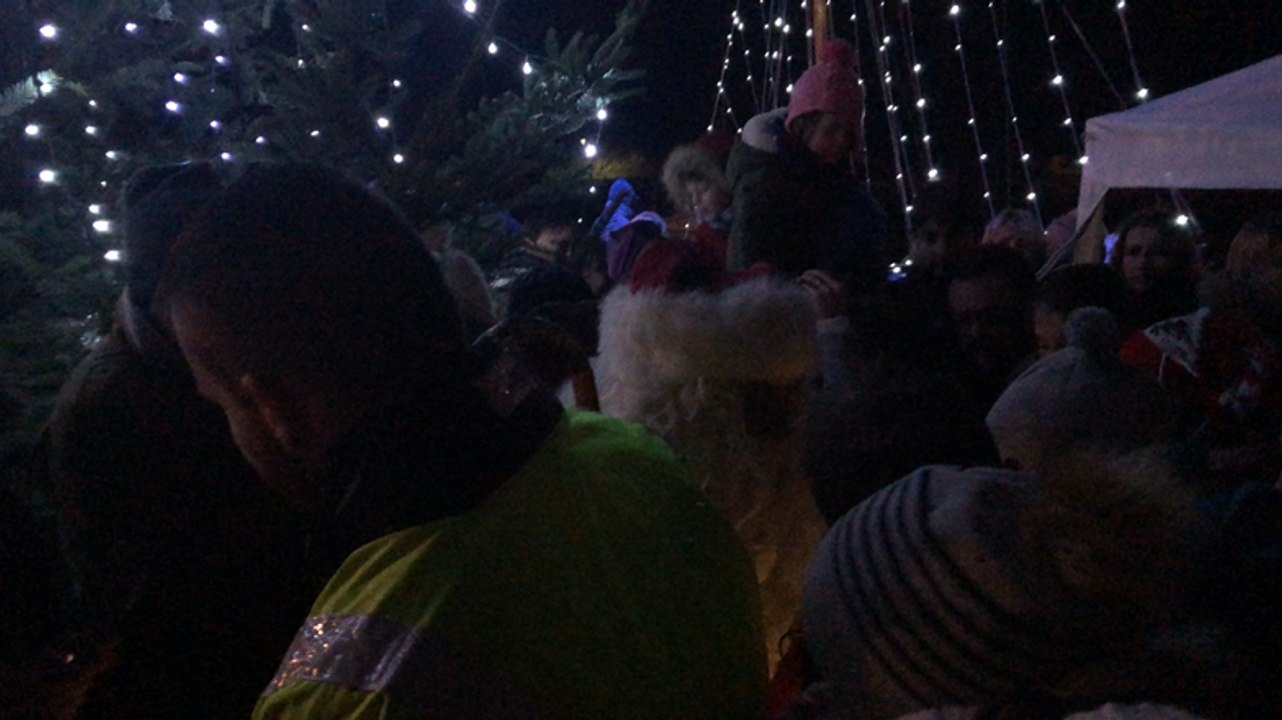 L’arrivée du père Noël sur l’Indomptable