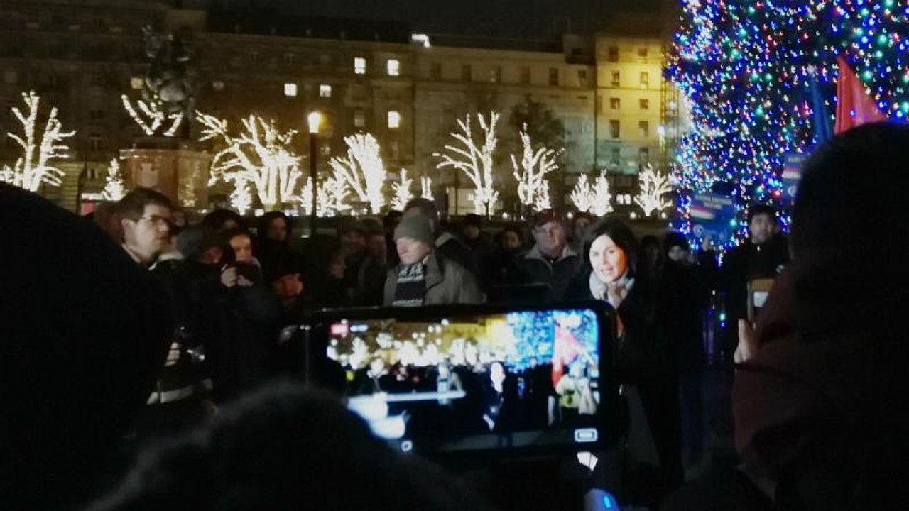 Összefogott az ellenzék a tüntetéshullám harmad...