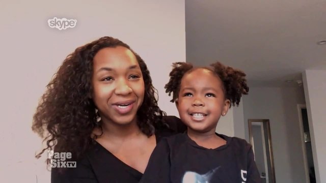 Remember the viral photo of the little girl staring up at @MichelleObama's portrait? @carlosgreer chatted with @_parkercurry, and she told us all about meeting Michelle, her future plans and so much more! Tune in to #PageSixTV!