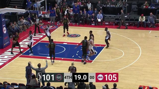 Kyle Collinsworth (20 points) Highlights vs. Grand Rapids Drive