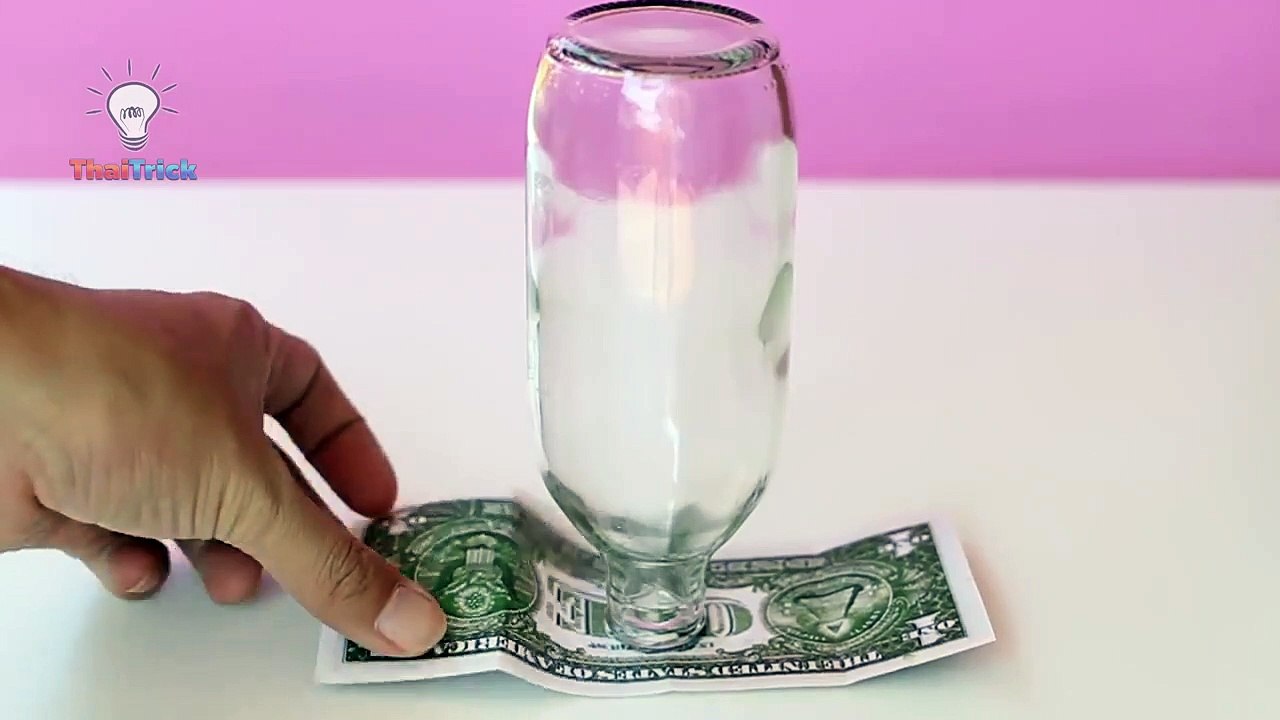 Friends10 Magic Tricks To Impress Your