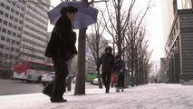 [날씨] 주말 수도권 초미세먼지↑...내일 곳곳 눈비 / YTN