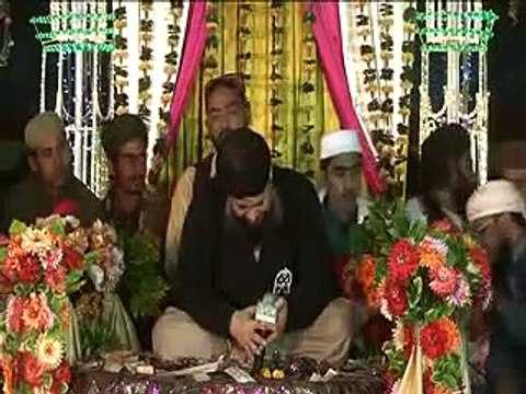 Lajpaal Nabi Mere Dardaan Di Dawa Dena Owais Raza Qadri Mehfil-e-Naat New 2015_low (0)