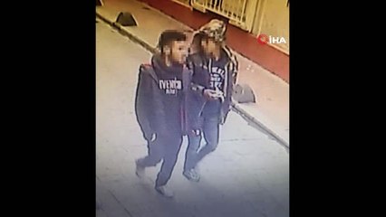 Kafede Oturan Adamın Telefonunu Böyle Kapkaç Yaptı