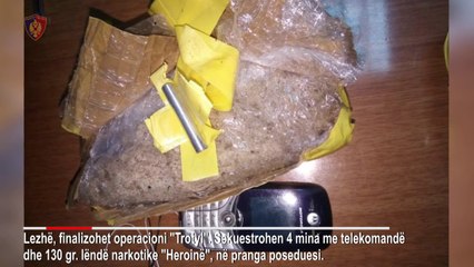 Ora News - Nga Elbasani në Lezhë, kapet me 4 mina me telekomandë, i kishte në çantë sportive