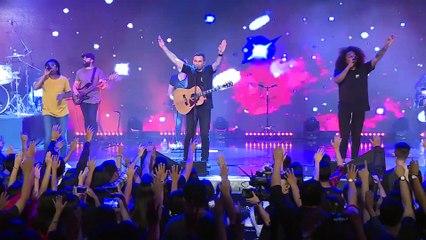 Mighty To Save (Hillsong United)
